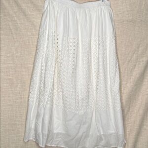 Chic White Eyelet A-Line Skirt